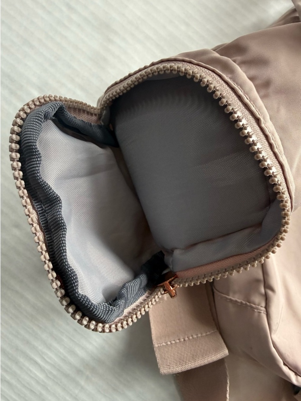 Adidas Essentials 2 Sling Crossbody Bag Wonder Taupe Beige/Rose Gold - Picture 6 of 16